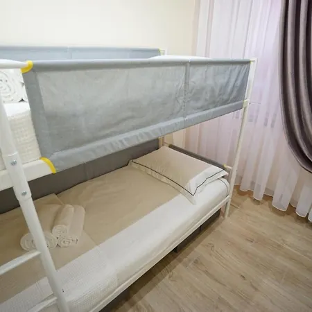 The Lighthouse Acquario * Genua